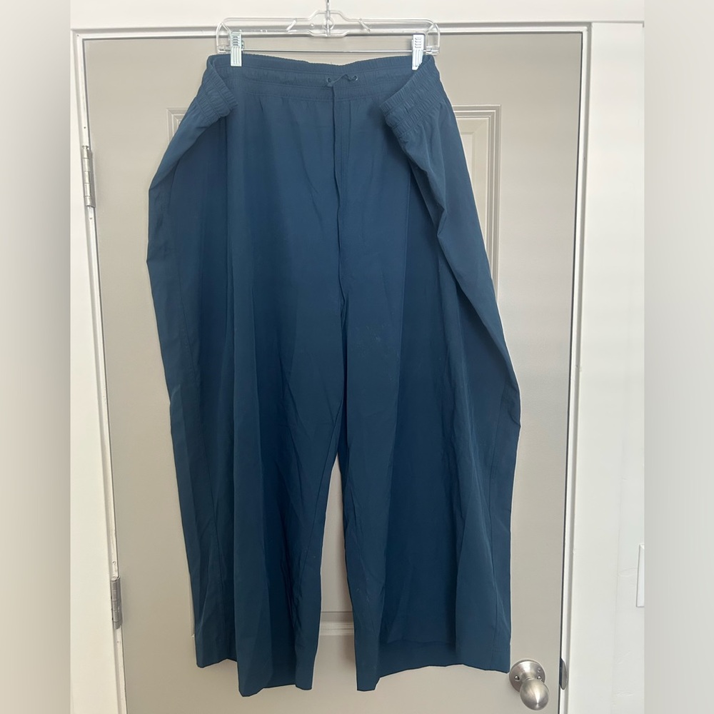Old Navy Wide-Leg Pants